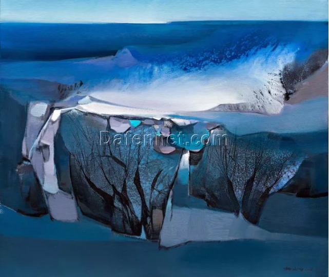 Frozen Summit: Abstract Mountain Vista in Oil – Capturing Winter’s Essence on Canvas