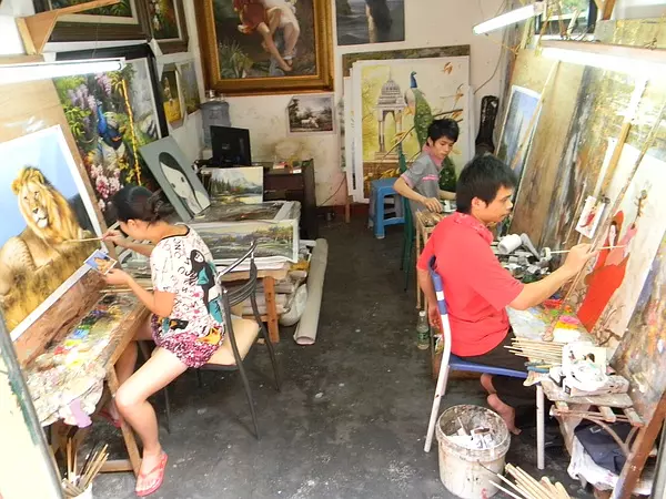 From Replicas to Originals: The Evolution of Dafen Oil Painting Village 4 p1196234769