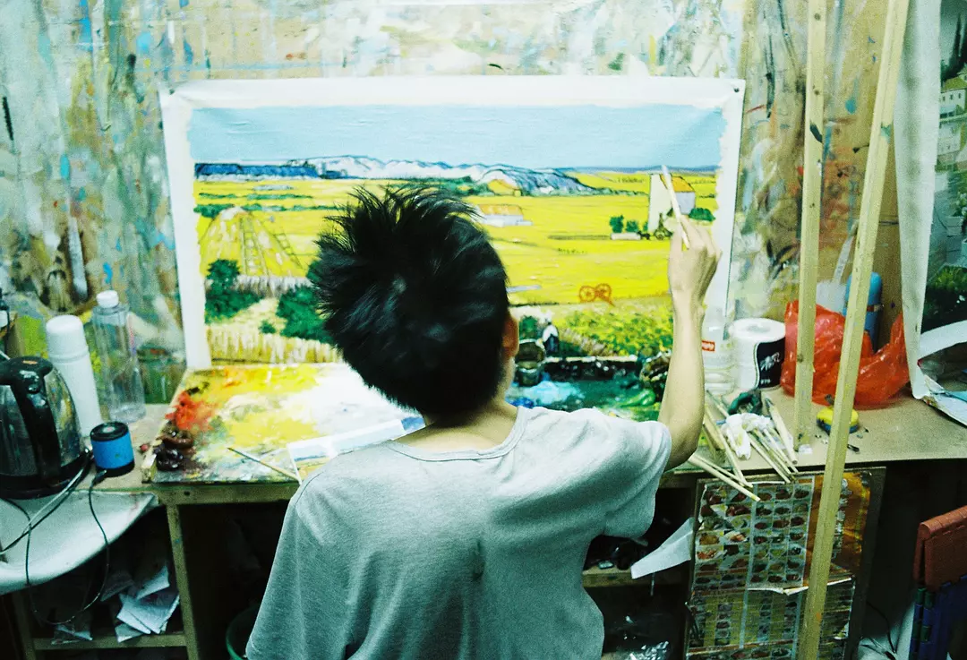 From Replicas to Originals: The Evolution of Dafen Oil Painting Village 3 p2217362445