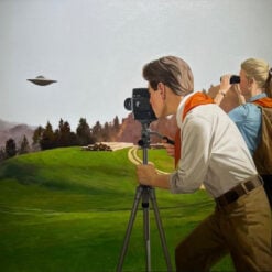 “UFO Encounter” – Retro Surreal Oil Painting on Canvas | Vintage Couple Filming Flying Saucer | Hand-Painted by DaFen Village Artists