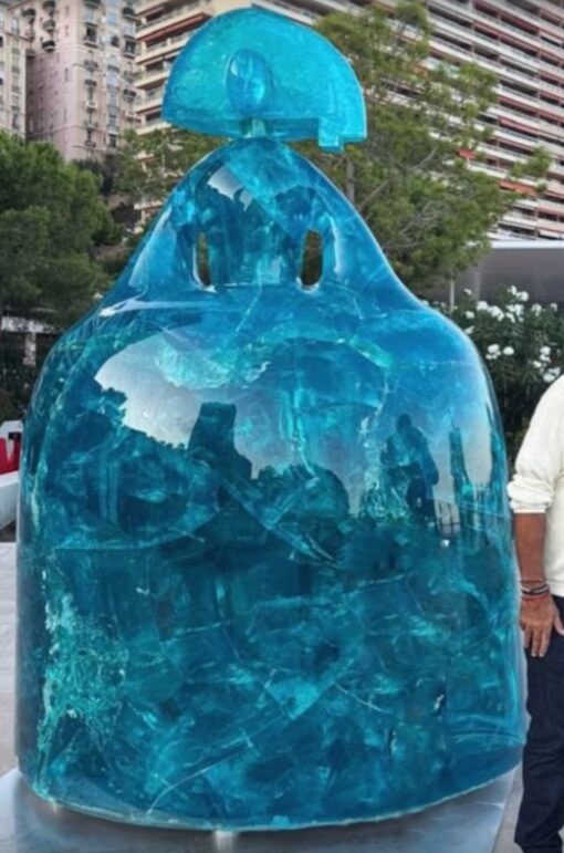 The Blue Crystal Menina Sculpture   Dafen Village Sculpture Studio
