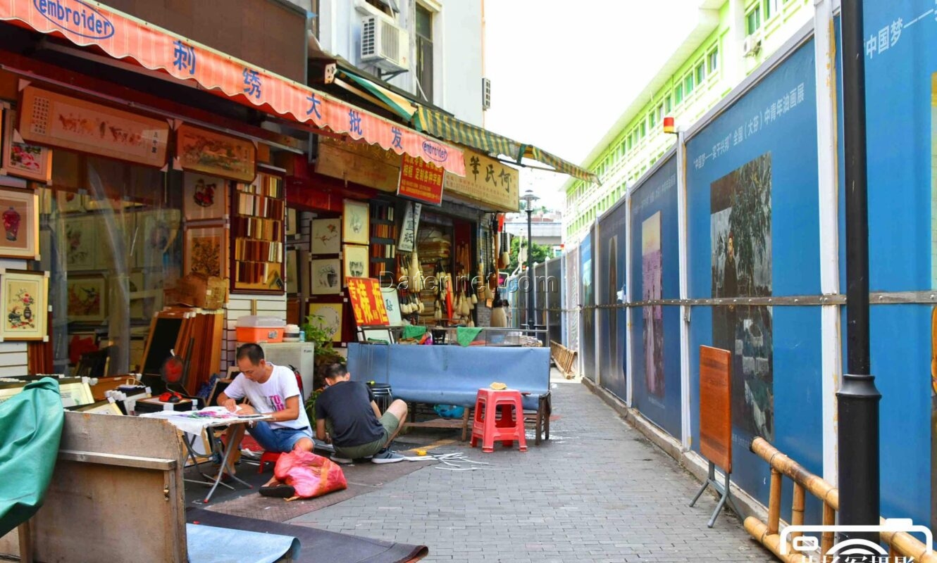 The Village That Painted the World: Inside Shenzhen’s Dafen Oil Painting Village 3 The Village That Painted the World: Inside Shenzhen’s Dafen Oil Painting Village oil painting by Dafen Oil Painting Village Studio